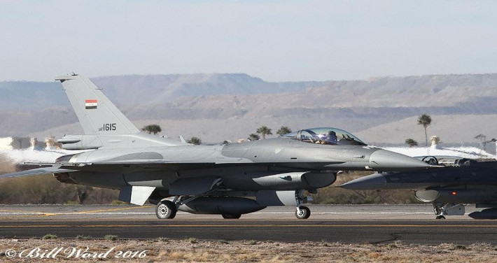 Thay vì F-16, Iraq có thể mua MiG-29 hoặc MiG-35 từ Nga, điều này sẽ giúp quân đội Iraq có được những kỹ năng và kinh nghiệm cần thiết để lái những máy bay chiến đấu cao cấp hơn như Su-57 hoặc Su-30SM2.