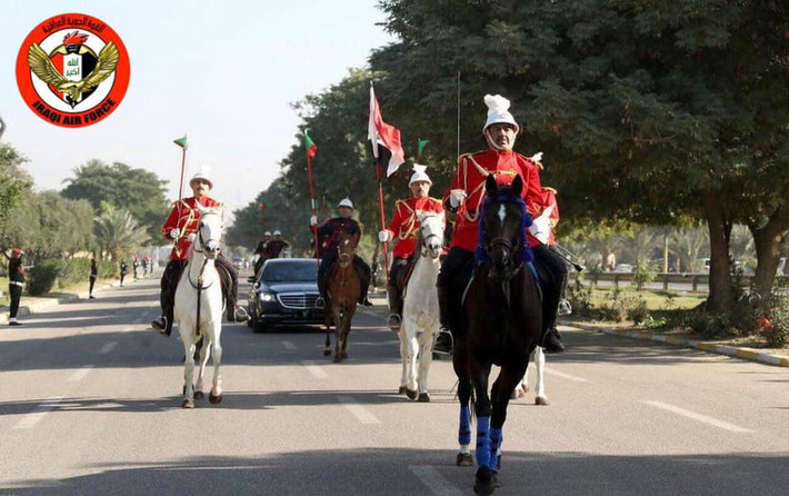 Có mặt tại buổi duyệt binh, Tổng thống Iraq Baham Saleh cho biết, quân đội cùng người dân nước này sẽ nỗ lực tối đa để chiến thắng hoàn toàn khủng bố trong khu vực, đảm bảo an toàn và sự ổn định của đất nước này. Nguồn ảnh: Sina.