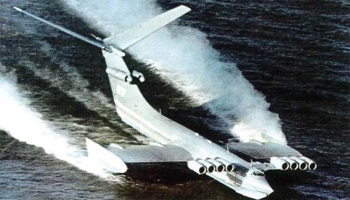 Trong khi đó, phương tiện bay lai tàu chiến của Mỹ trong tương lai, nhiều khả năng sẽ chỉ được vũ trang nhẹ với súng máy hoặc pháo cao tốc, khó có thể được trang bị các loại vũ khí hạng nặng hơn.