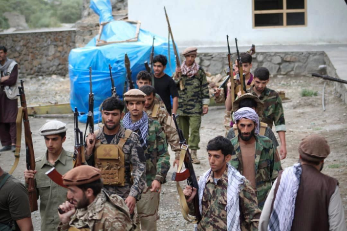 Có tới 200 tay súng Taliban đã được điều động tới điểm nóng để sau đó họ có thể tái gia nhập vào các đội hình tấn công, vòng vây Panjshir từ đó sẽ khép chặn hơn một bậc.