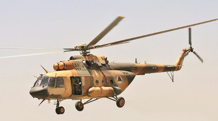 Trực thăng Mi-17 là biến thể mới của trực thăng Mi-8 huyền thoại, chúng được trang bị động cơ mới có công suất lớn hơn và khung máy bay được gia cường để đáp ứng yêu cầu gia tăng tải trọng hàng hóa.