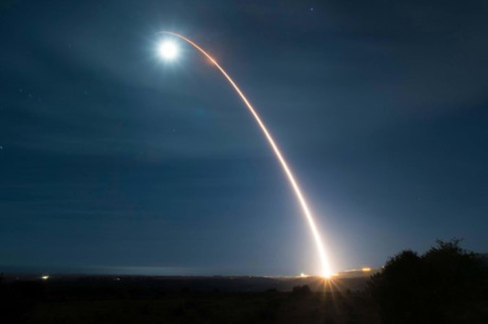 Hiện tại, phiên bản tên lửa đang được Mỹ sử dụng là Minuteman III, vốn đã được đưa vào biên chế từ năm 1970. Loại tên lửa này có giá thành lên tới 7 triệu USD cho mỗi quả.