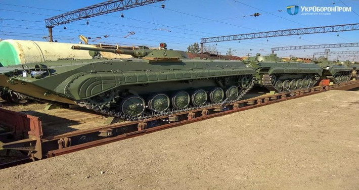 Báo chí tại Kiev phải đặt câu hỏi là ngoài những chiếc BMP-1 bị rơi vào tay lực lượng ly khai miền Đông thì lượng dự trữ cực lớn còn trong kho hiện ở đâu, khi ước tính số bán đi chưa tới 100 chiếc, đây là thắc mắc vẫn chưa được Bộ Quốc phòng Ukraine giải đáp.