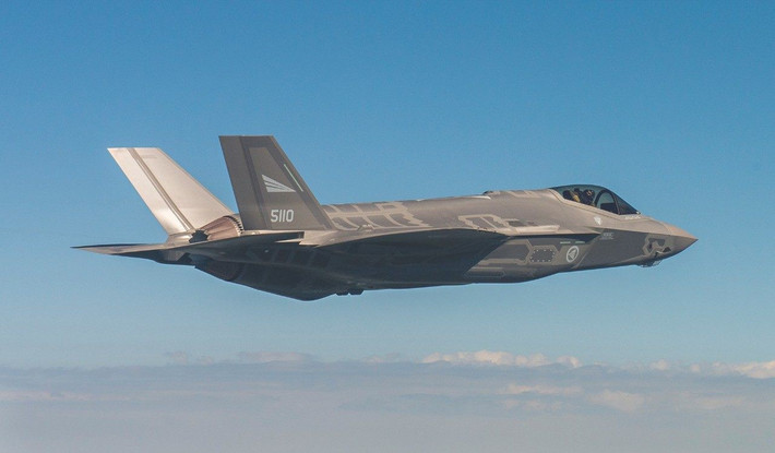 Các tiêm kích F-16 của Không quân Đan Mạch sẽ chịu trách nhiệm bay bám sát để ghi hình và giám sát các tiêm kích F-35 trong thử nghiệm.