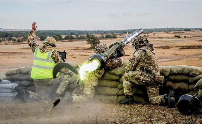 Việc Mỹ tiếp tục chuyển vũ khí sát thương cho Ukraine có thể sẽ khiến Nga tức giận. Moscow cho rằng, việc làm của Washington sẽ khiến tình hình chiến sự miền Đông Ukraine ngày càng phức tạp.