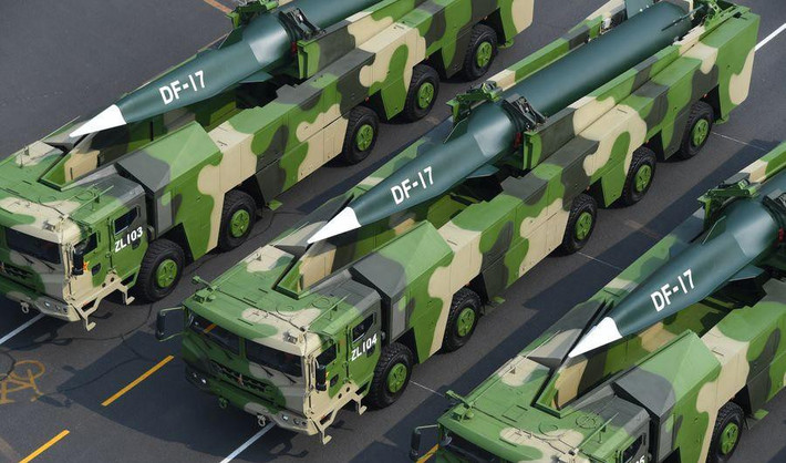 Ông Wang Chunhong, sĩ quan phụ trách huấn luyện của một lữ đoàn phòng không, cho biết hệ thống vũ khí mới giúp giảm thời gian sẵn sàng phóng của tên lửa.