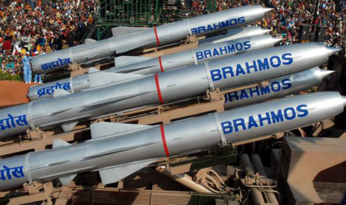 Còn lại, tất cả các phiên bản khác của tên lửa BrahMos đều rất phù hợp với Việt Nam và chúng ta hoàn toàn có khả năng làm chủ loại vũ khí này trong tương lai.