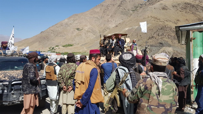 Theo các thông tin mới nhất vừa được đăng tải từ chiến trường Panjshir, quân kháng chiến Afghanistan tuyên bố đã chiếm quyền kiểm soát 2/3 khu vực thung lũng, đẩy lùi nhiều đợt phản công của Taliban.