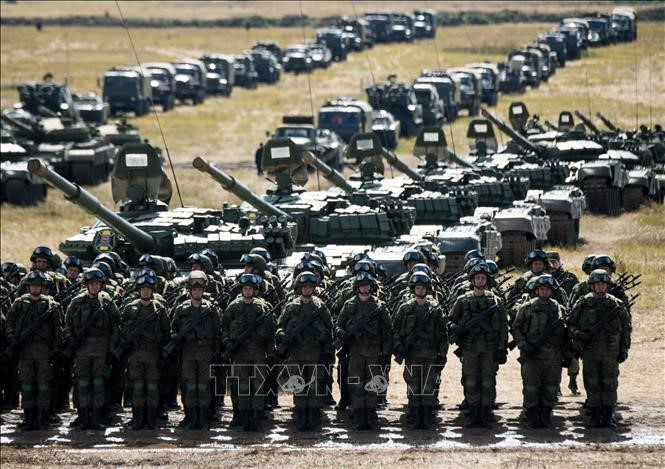 Moskva tự tin trong điều kiện nổ ra chiến tranh tổng lực, NATO không thể cản bước tiến của những “dòng thác" xe tăng Nga và sẽ bị đánh bại một cách nhanh chóng.