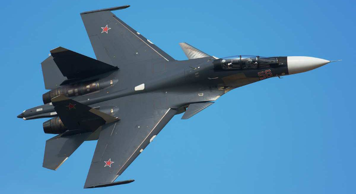 Chiến đấu cơ F-35B của Anh rất có thể đang cố gắng đuổi kịp một máy bay chiến đấu Nga Su-30 cất cánh từ căn cứ không quân Khmeimim để kiểm soát tình hình trong khu vực, hoặc thực hành một cuộc tấn công nhóm tác chiến tàu sân bay.