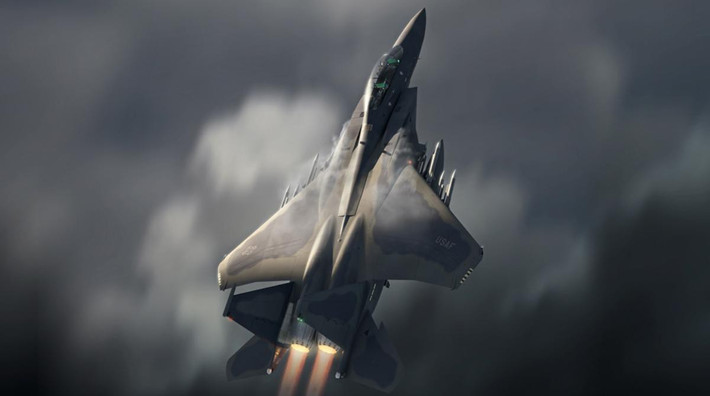 Điều này cho phép tiêm kích F-15EX hỗ trợ tốt F-35 và F-22. Bên cạnh đó, chi phí vận hành và yêu cầu bảo dưỡng của F-15EX cũng được cắt giảm đáng kể so với phiên bản tiền nhiệm.