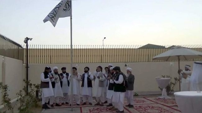 Chuyên gia quân sự của tờ Avia.pro cho biết, Nga là đồng minh quân sự thân thiết của Tajikistan, quân đội Nga có nhiều căn cứ quân sự ở quốc gia Trung Á này, và đã có trách nhiệm bảo vệ đường biên của Tajikistan suốt 30 năm qua.
