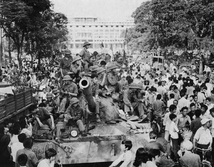 Với người Mỹ, đây là cuộc chiến tranh dai dẳng bậc nhất thế kỷ 20, gây ra nhiều thiệt hại về kinh tế, chính trị cũng như danh tiếng của Washington.