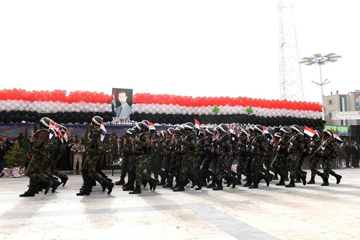 Phát biểu tại buổi lễ trên Bộ trưởng Thông tin Syria - Mohammad Ramez Tourjman ca ngợi nhân dân Aleppo có ý chí kiên trung và kham nhẫn chịu đựng sự đàn áp của bọn khủng bố, đã giúp đỡ Quân đội và góp phần tạo nên chiến thắng. Nguồn ảnh: SANA.