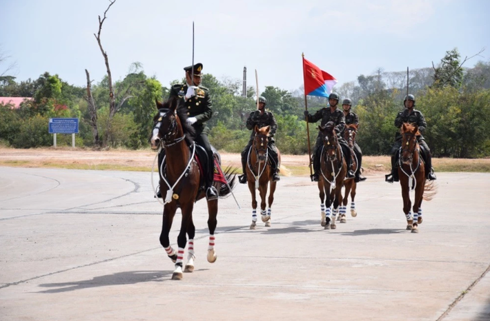 Lực lượng Thiết giáp thuộc Quân đội Thái Lan vừa có màn trình diễn hết sức mãn nhãn với việc "khoe" đầy đủ gần như mọi loại xe tăng, thiết giáp từng được lực lượng này sử dụng trong quá khứ. Nguồn ảnh: QQ.