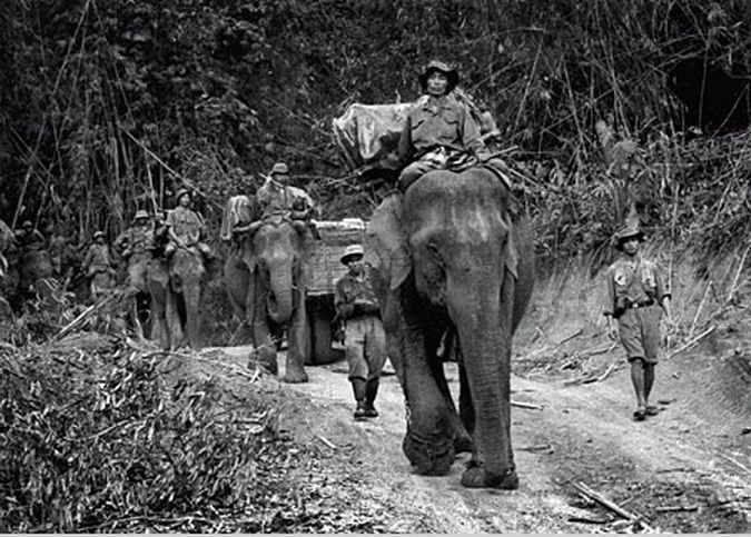 Năm 1965, phái Mỹ còn soạn thảo ra kế hoạch chặn biên giới Việt - Lào trong nỗ lực chặt đứt đường Trường Sơn. Kế hoạch dự kiến sẽ tiêu tốn khoảng 1 tỷ USD nhưng tới năm 1967, kế hoạch buộc phải ngưng lại vô thời hạn do các cuộc tiến công quá "rát" của phía ta. Nguồn ảnh: TL.