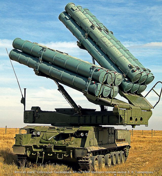 So với phiên bản Buk-M2 trước đây, Viking có hệ thống máy tính hoàn toàn mới kèm theo đó là hệ thống dữ liệu khổng đồ được truyền tốc độ cao và khả năng phân tích, tính toán tốt hơn nhiều. Nguồn ảnh: Militaryru.