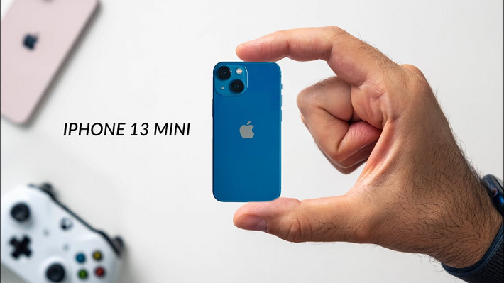 Apple đã ngừng sản xuất iPhone Mini chỉ sau hai năm. Mặc dù có mức giá hợp lý nhưng Mini lại không thu hút được nhiều khách hàng.