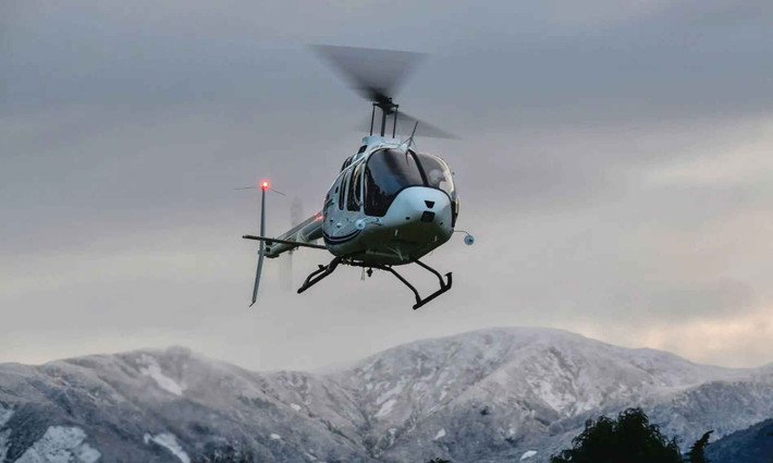 Tại Mỹ, Bell 505 được trang bị cho rất nhiều sở cảnh sát và sở cứu hỏa, chuyên làm nhiệm vụ tuần tra, giám sát, phòng chống cháy rừng hoặc truy đuổi tội phạm