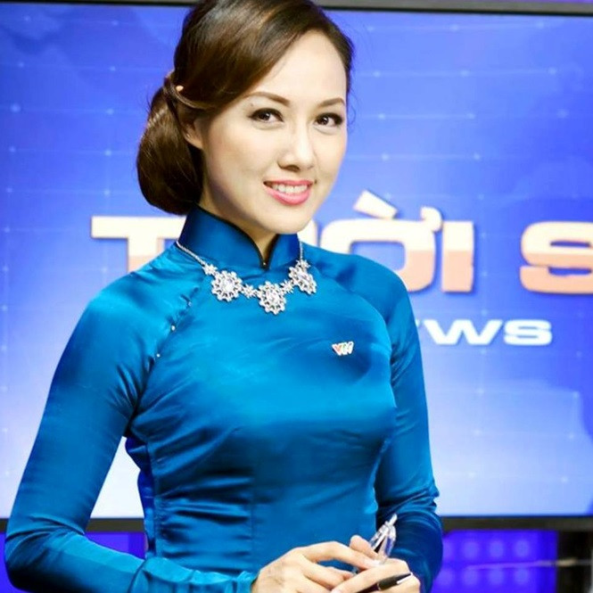 Nhan sắc gây thương nhớ của Hoài Anh khi trở thành BTV của bản tin thời sự 19h.