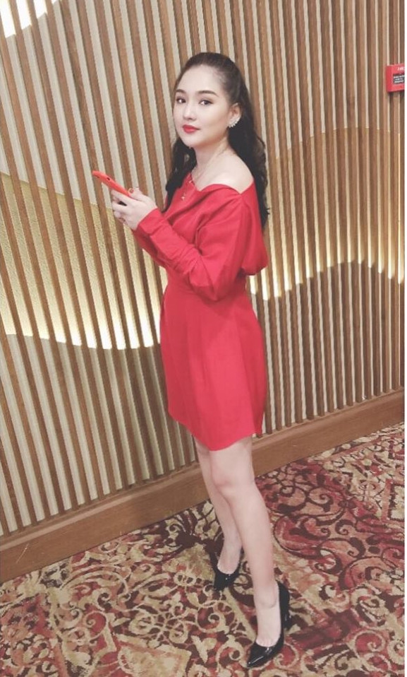 Cô ngày càng xinh đẹp hơn xưa bội phần.