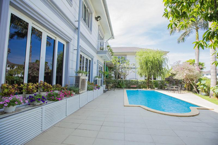 Với Hồ Quỳnh Hương, giờ đây, ngôi nhà trở thành nơi trú ngụ, chốn đi về thực sự an yên với cô.
