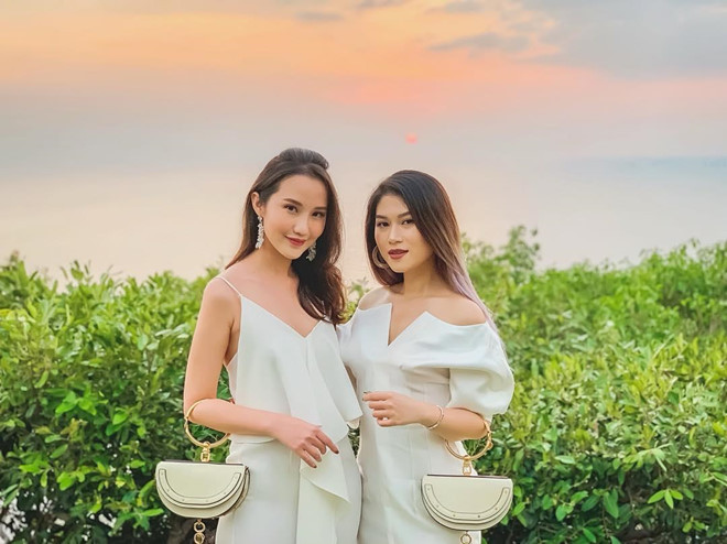 Một người bạn khác tiểu thư "lá ngọc cành vàng" cũng nổi tiếng không kém của Primmy Trương là Nguyễn Ngọc Thanh Tâm (phải, sinh năm 1993) - con gái của doanh nhân nổi tiếng trong ngành thủy hải sản.