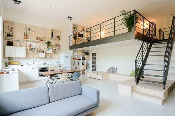 Với phong cách thiết kế này, căn nhà cấp 4 với đầy đủ tiện ích. Có phòng khách, bàn ăn, khu bếp và phòng ngủ. Trên gác lửng có tới 2 giường ngủ lớn, vô cùng lý tưởng với gia đình 3-4 người ở thoải mái.