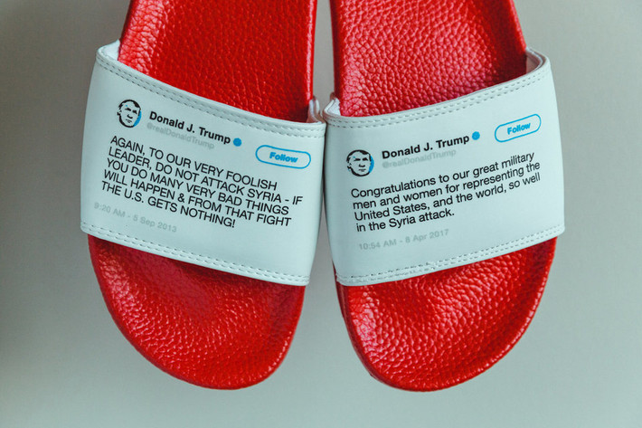 Các mẫu dép lê in dòng tweet của tổng thống Trump bán khá chạy, luôn thiếu hàng để bán. Người dân Mỹ đều ưa chuộng những đôi dép đặc biệt này.