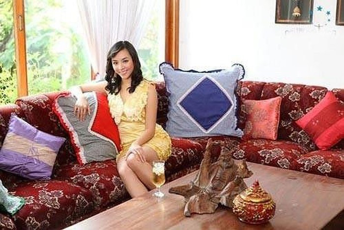 Không còn là một cô gái phải chật vật trong showbiz, giờ đây cô thực sự là một người phụ nữ quyền lực, muốn gì được nấy.