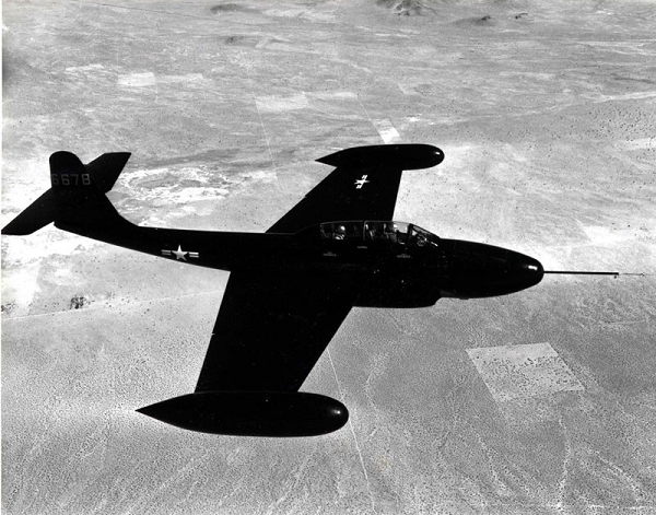 Felix Moncla và nhân viên quan sát radar Robert Wilson đã lái máy bay chiến đấu đi thực hiện nhiệm vụ. Tuy nhiên, khi trên màn hình radar máy bay tiếp cận được UFO thì đột nhiên biến mất. Dường như là chiếc UFO đó đã "nuốt chửng" máy bay chiến đấu rồi sau đó biến mất.
