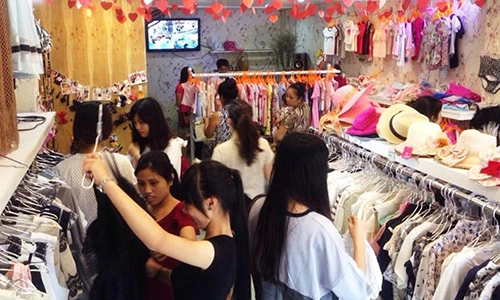 Điểm danh loạt mặt hàng đang khuyến mãi khủng dịp 20/10