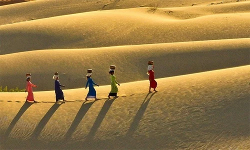 Đặt chân đến những đồi cát nổi tiếng đẹp nhất Việt Nam