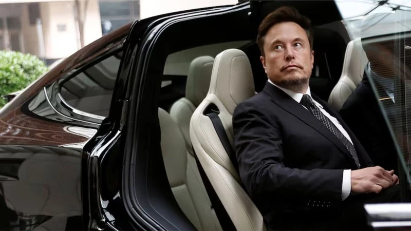 Tỷ phú Elon Musk đối mặt loạt kiện vì quảng cáo tự lái Tesla