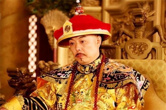 Lão tướng 70 tuổi được Càn Long ban chết Lao tuong 70 tuoi duoc Can Long ban chet