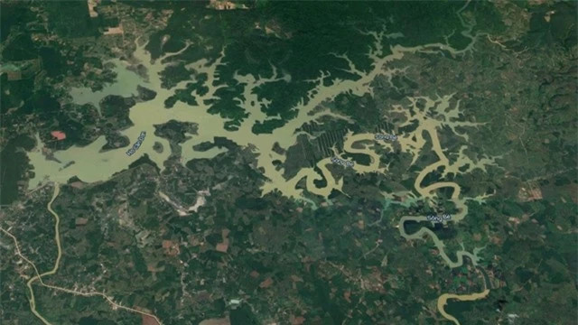 Dòng sông ‘hóa rồng’ của Việt Nam từng tạo nên cơn sốt toàn cầu - Hình 2 Dong song ‘hoa rong’ cua Viet Nam tung tao nen con sot toan cau-Hinh-2