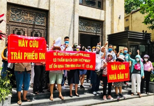 Quy định mới về trái phiếu doanh nghiệp: Qua cơn bĩ cực? Quy dinh moi ve trai phieu doanh nghiep: Qua con bi cuc?