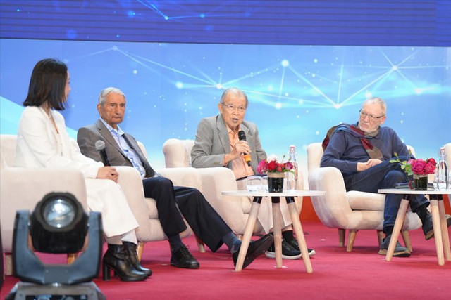 Nhà khoa học Việt mang khát vọng giúp nông dân bớt khổ Nha khoa hoc Viet mang khat vong giup nong dan bot kho
