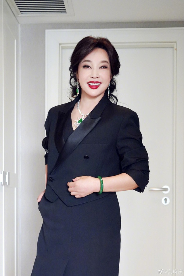 Lưu Hiểu Khánh: U70 vẫn thích “cưa sừng”, cuộc đời như một cuốn phim - Hình 3 Luu Hieu Khanh: U70 van thich “cua sung”, cuoc doi nhu mot cuon phim-Hinh-3