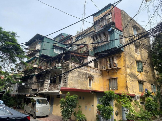 Hà Nội: Đẩy nhanh tiến độ lập quy hoạch cải tạo 23 chung cư cũ Ha Noi: Day nhanh tien do lap quy hoach cai tao 23 chung cu cu