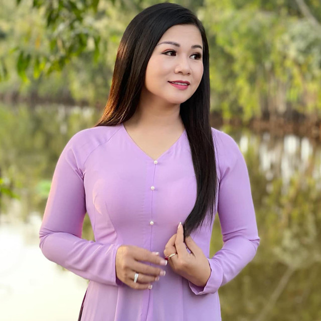Nữ hoàng Bolero miền Tây Dương Hồng Loan: Không nên so sánh tôi với Thanh Thanh Hiền - Hình 5 Nu hoang Bolero mien Tay Duong Hong Loan: Khong nen so sanh toi voi Thanh Thanh Hien-Hinh-5