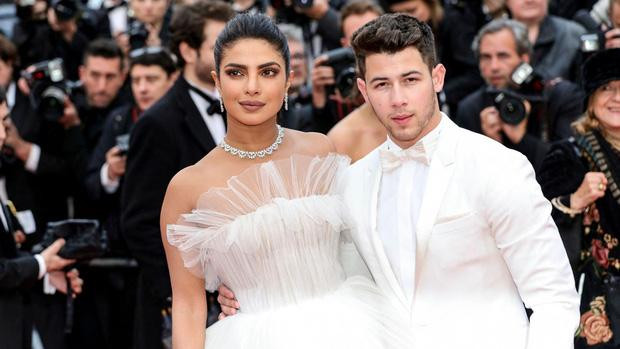 Hoa hậu Thế giới hạ sinh con đầu lòng cho Nick Jonas Hoa hau The gioi ha sinh con dau long cho Nick Jonas
