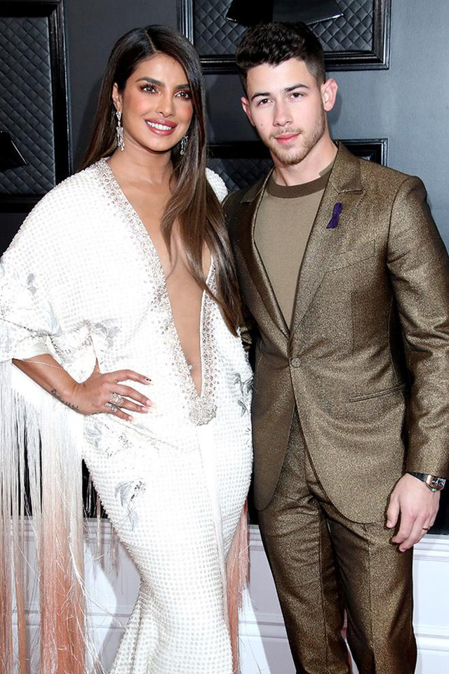 Hoa hậu Thế giới hạ sinh con đầu lòng cho Nick Jonas - Hình 2 Hoa hau The gioi ha sinh con dau long cho Nick Jonas-Hinh-2