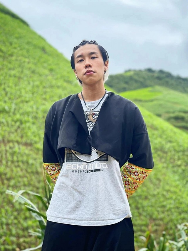 Nghệ sĩ Vân Dung: “Tôi không xin vai cho con trai” - Hình 3 Nghe si Van Dung: “Toi khong xin vai cho con trai”-Hinh-3