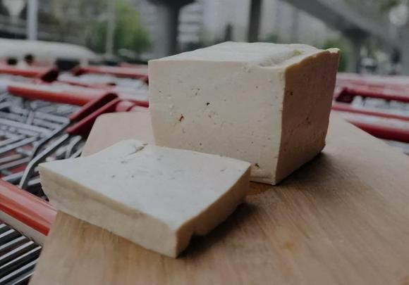 Đậu phụ có giá trị dinh dưỡng cao, nhưng 3 người này nên cố gắng ăn càng ít càng tốt - Hình 3 Dau phu co gia tri dinh duong cao, nhung 3 nguoi nay nen co gang an cang it cang tot-Hinh-3