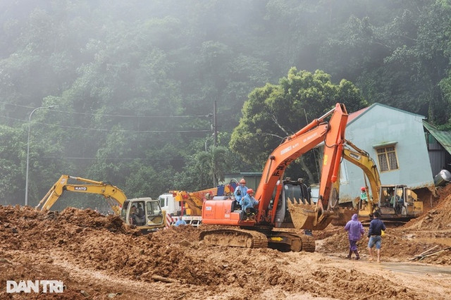Sạt lở đèo Bảo Lộc: Địa phương nói gì về vườn sầu riêng giữa rừng? - Hình 3 Sat lo deo Bao Loc: Dia phuong noi gi ve vuon sau rieng giua rung?-Hinh-3