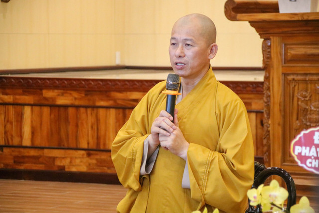 Thuyết pháp gây hoang mang: Đề xuất tăng nặng mức xử phạt - Hình 3 Thuyet phap gay hoang mang: De xuat tang nang muc xu phat-Hinh-3
