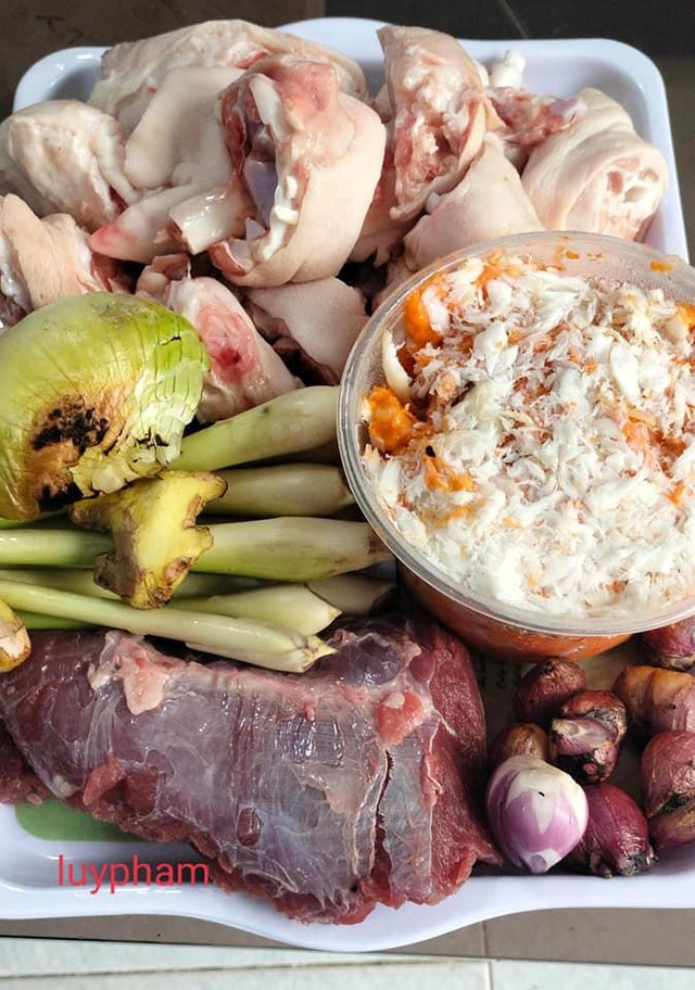 Gái cố đô "xịn" bày chiêu nấu bún bò Huế thơm ngon, dễ làm - Hình 2 Gai co do