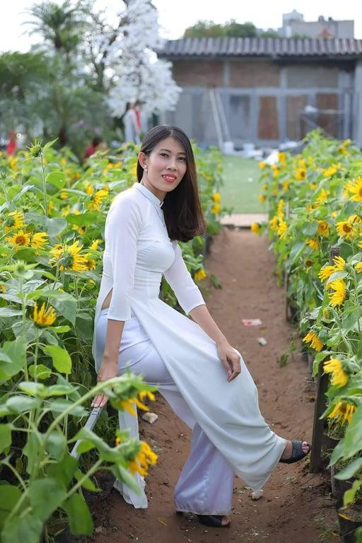 Gái cố đô "xịn" bày chiêu nấu bún bò Huế thơm ngon, dễ làm Gai co do
