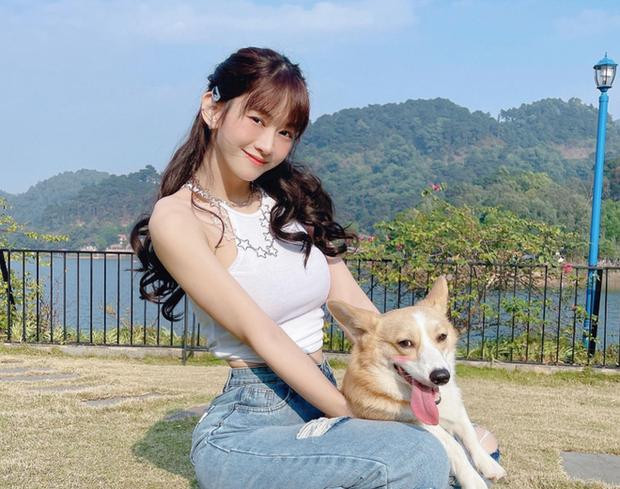 Hội idol "Tóp Tóp" hái ra tiền như thế nào ngoài các cách quen thuộc? - Hình 3 Hoi idol